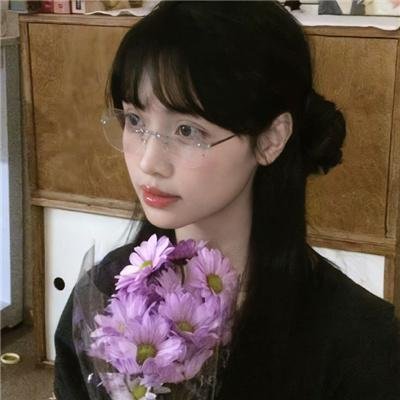 她和她的恋爱小动作